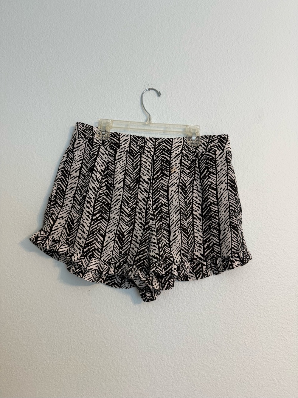 Charlotte Russe Black and White Patterned Skort-Style Shorts